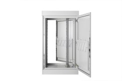 19" venkovní rozvaděč 24U š.800mm hl. 600mm, pohled dovnitř