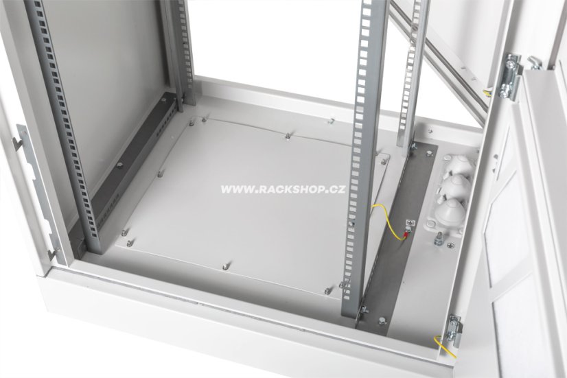 19" venkovní rozvaděč 24U š.800mm hl. 600mm, podstava